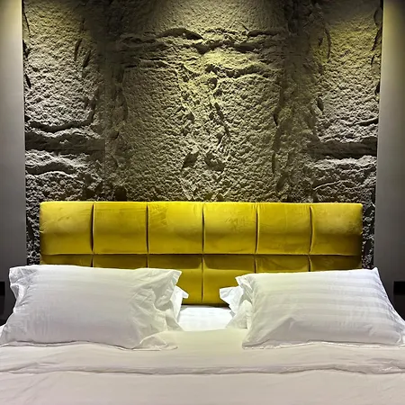 Apartment Luxury Boutique / Center